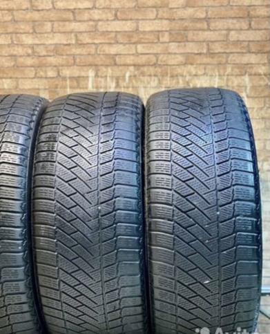 Continental ContiVikingContact 6 255/50 R19