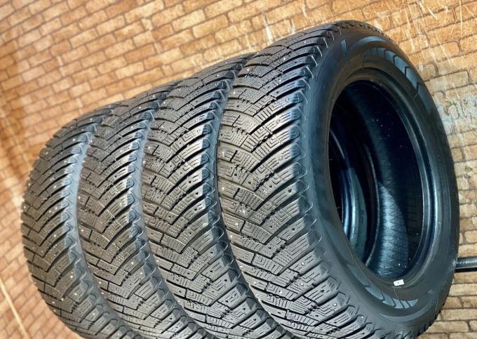 Goodyear UltraGrip Ice Arctic SUV 225/65 R17