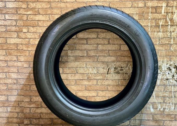 Goodyear EfficientGrip 235/55 R18