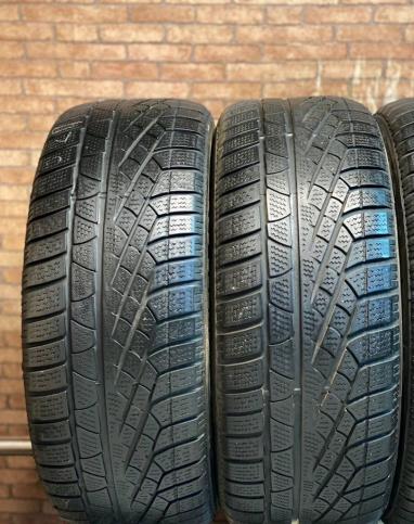 Pirelli Winter Sottozero 235/55 R17