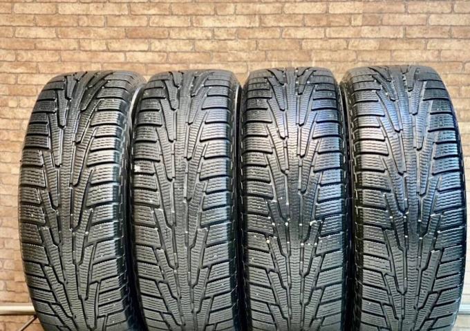 Nokian Tyres Hakkapeliitta R 235/60 R18