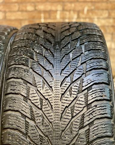 Nokian Tyres Hakkapeliitta R3 SUV 285/40 R21