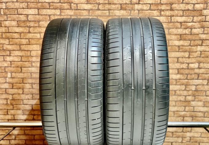 Pirelli P Zero PZ4 275/35 R20