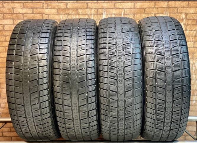 Nexen Winguard Ice 235/65 R17