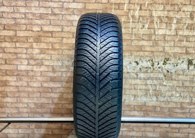 Goodyear Vector 4Seasons 215/60 R17