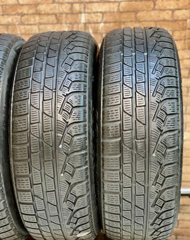 Pirelli Winter Sottozero 210 Serie II 205/65 R17