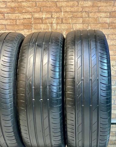 Bridgestone Turanza T001 205/65 R16