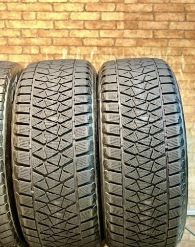 Bridgestone Blizzak DM-V2 235/60 R18 и 255/55 R18