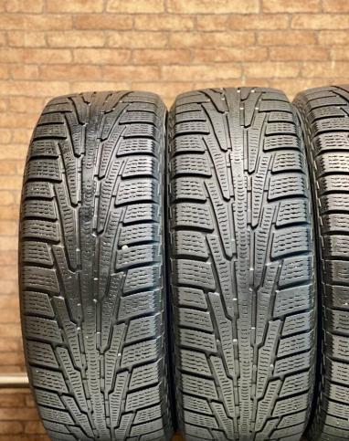 Nokian Tyres Hakkapeliitta R SUV 225/60 R17