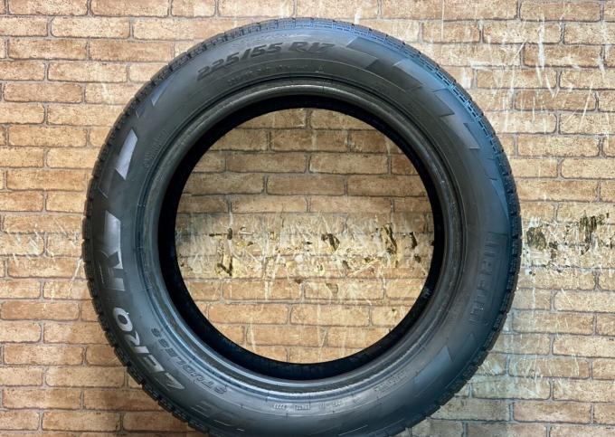 Pirelli Ice Zero FR 225/55 R17