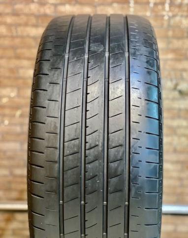 Bridgestone Turanza T005A 235/45 R18