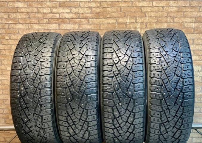 Nokian Tyres Hakkapeliitta C3 215/60 R17C