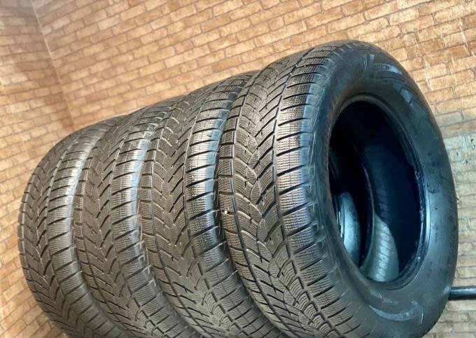 Goodyear UltraGrip Ice SUV Gen-1 285/60 R18