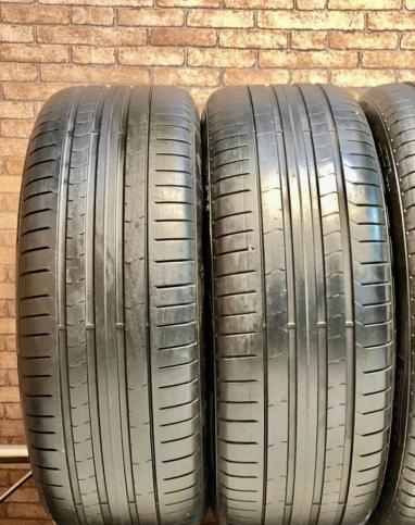 Pirelli P Zero PZ4 245/50 R19