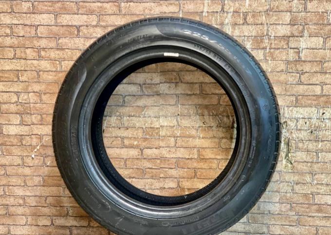 Pirelli Cinturato P7 225/55 R17