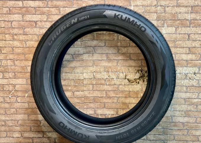 Kumho Crugen HP51 235/55 R19