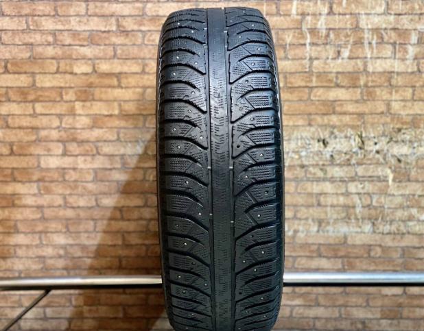 Bridgestone Ice Cruiser 7000 235/65 R17