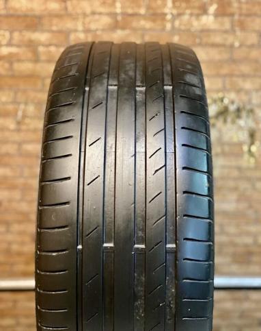 Kumho Ecsta PS71 235/45 R18