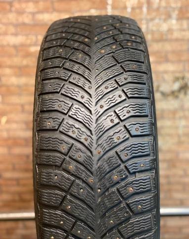 Michelin X-Ice North 4 225/60 R17