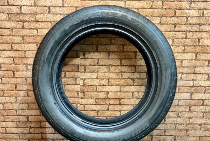 Bridgestone Potenza RE002 Adrenalin 225/55 R17