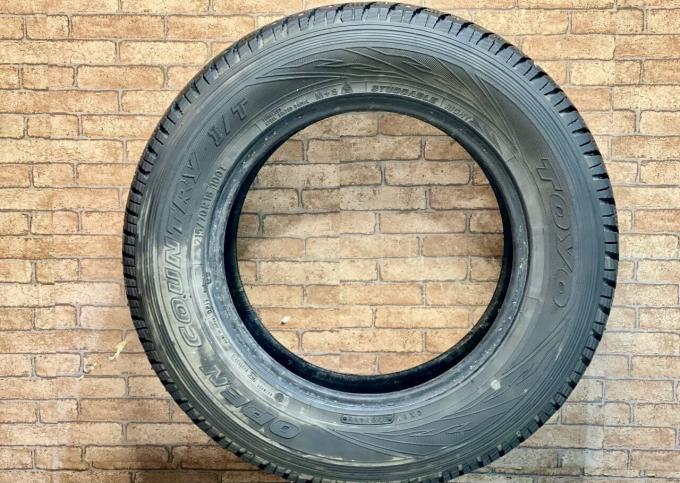 Toyo Open Country I/T 215/70 R16