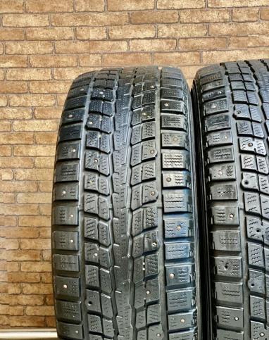 Dunlop SP Winter Ice 01 235/65 R17