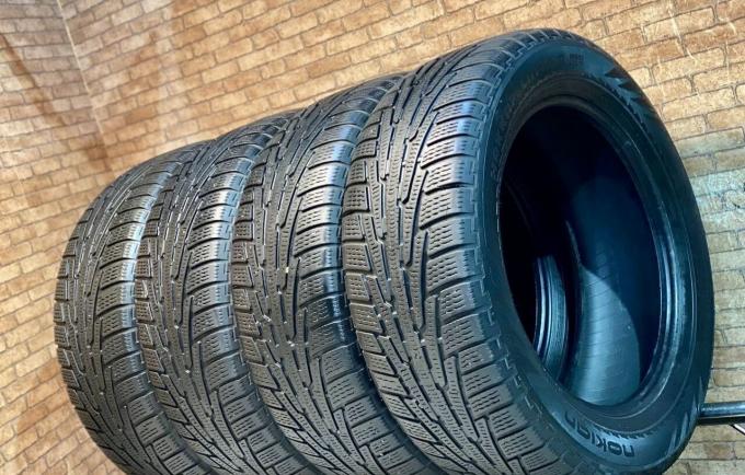 Nokian Tyres Hakkapeliitta R SUV 245/55 R19