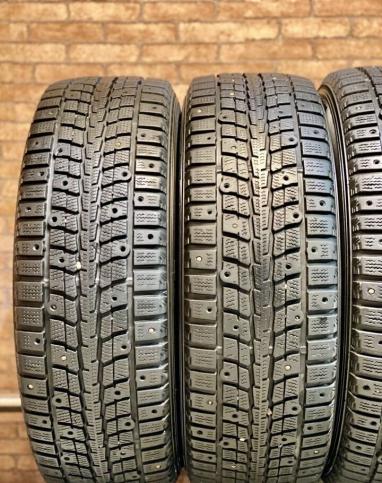 Dunlop SP Winter Ice 01 205/60 R16