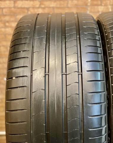 Pirelli P Zero PZ4 315/35 R21