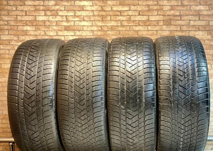 Pirelli Scorpion Winter 275/45 R21