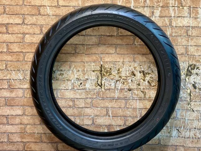 120/70 R17 Metzeler Roadtec Z8 No358