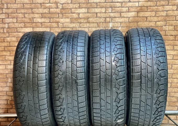 Pirelli Winter Sottozero 270 Serie II 205/65 R17