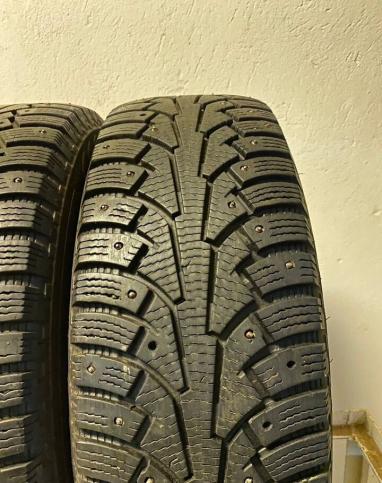 Nokian Tyres Hakkapeliitta 5 SUV 225/65 R17