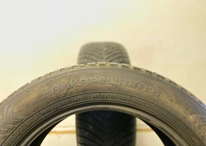 Nokian Tyres Hakkapeliitta 8 225/55 R17