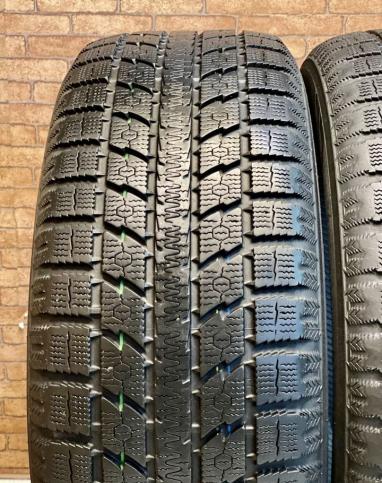 Toyo Observe GSi-5 255/55 R19