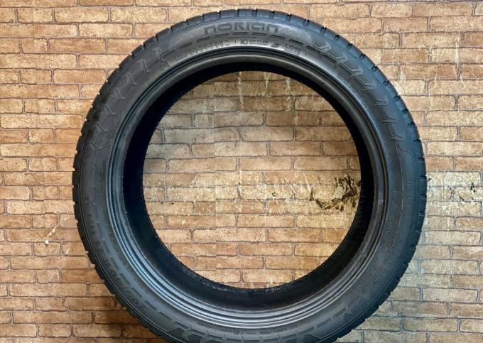 Nokian Tyres Hakkapeliitta 7 SUV 295/40 R21