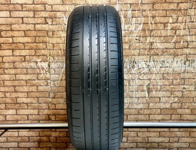 Yokohama Advan Sport V105 235/60 R18