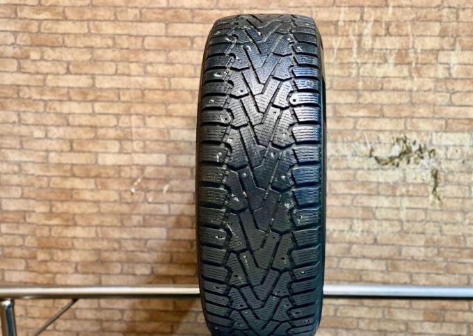 Pirelli Ice Zero 235/65 R17