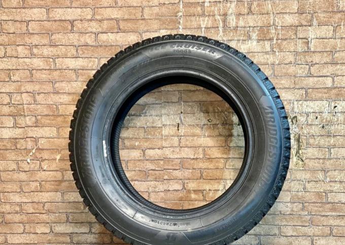 Bridgestone Ice Cruiser 7000S 185/65 R15