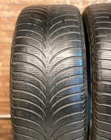 Goodyear UltraGrip Ice+ 215/55 R17