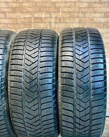 Pirelli Winter Sottozero 3 225/50 R17