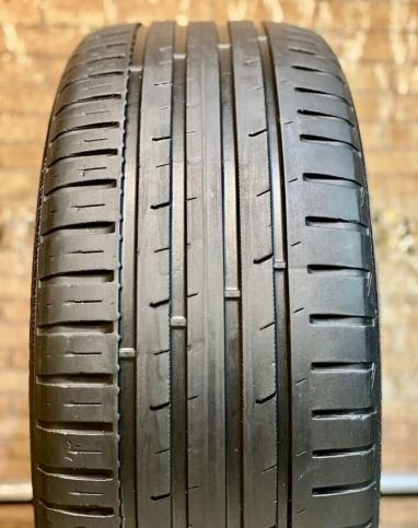 Nokian Tyres Hakka Blue 2 235/50 R17