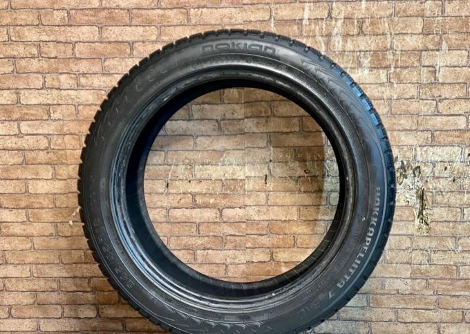 Nokian Tyres Hakkapeliitta 7 245/45 R18