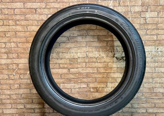 Bridgestone Potenza S001 225/45 R19