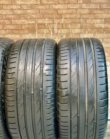 Maxxis Victra Sport VS5 225/40 R19 и 255/35 R19