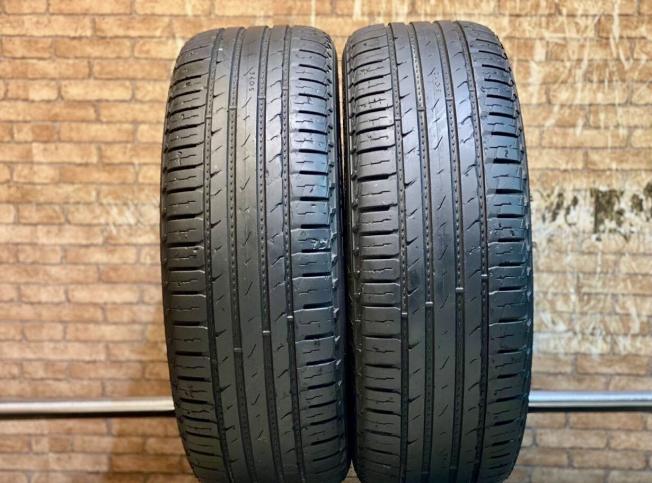 Nokian Tyres Hakka Blue SUV 215/60 R17