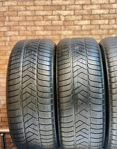 Pirelli Scorpion Winter RFT 255/50 R19