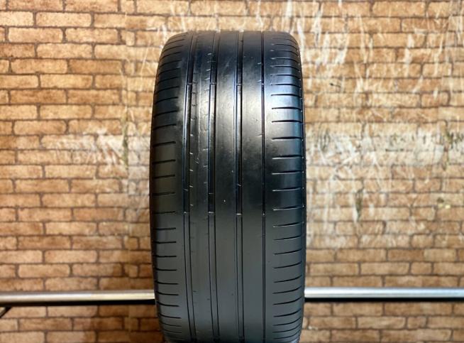 Pirelli P Zero PZ4 275/30 R20