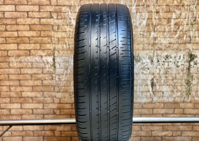 Landsail CLV6 245/45 R20