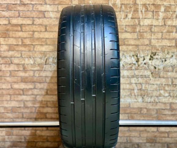 Nokian Tyres Hakka Black 2 225/45 R19